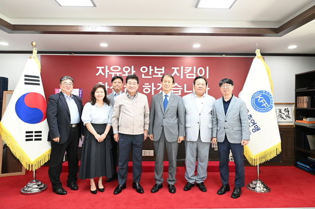 [8월 7일] 권오을 국가보훈부장관, 연맹 내방