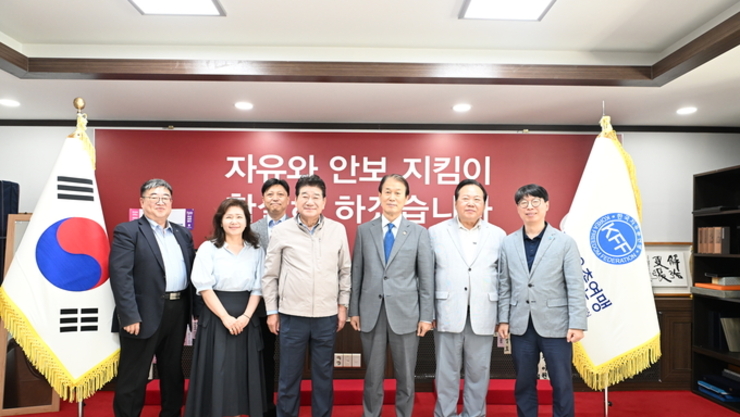[8월 7일] 권오을 국가보훈부장관, 연맹 내방